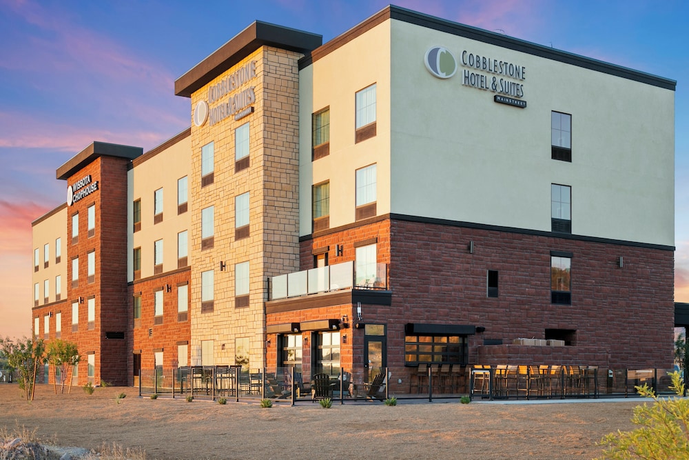 Cobblestone Hotel & Suites Wickenburg - photo 85