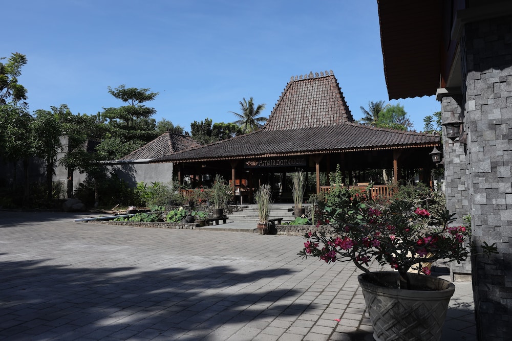 Amata Borobudur Resort — Mungkid