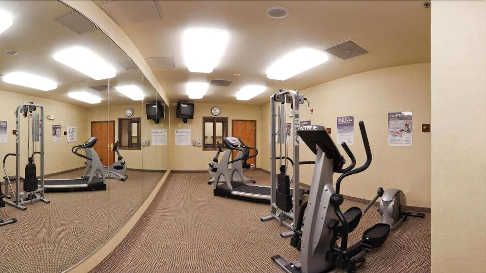 Holiday Inn Express Syracuse Fairgrounds by IHG - photo 37
