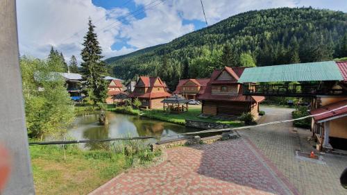 Smerekova Hata — hotel in Yablunytsya
