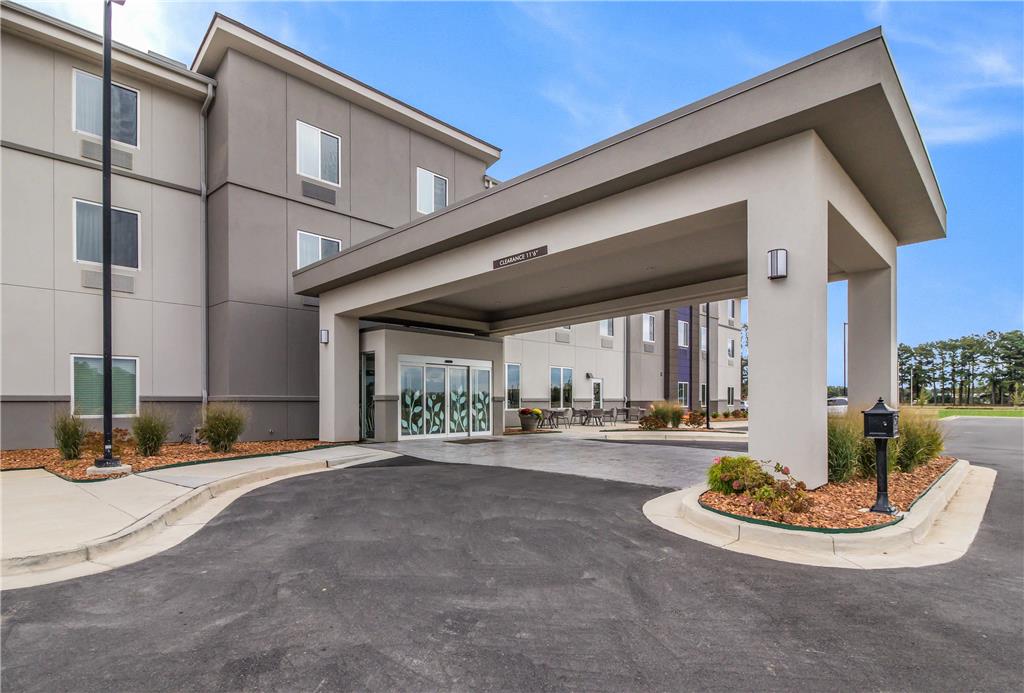 Sleep Inn at Discovery Park of America - photo 3