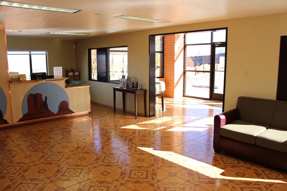 Goulding's Lodge - photo 2