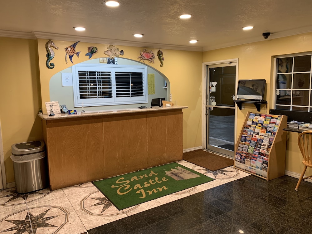 Sand Castle Inn - photo 3