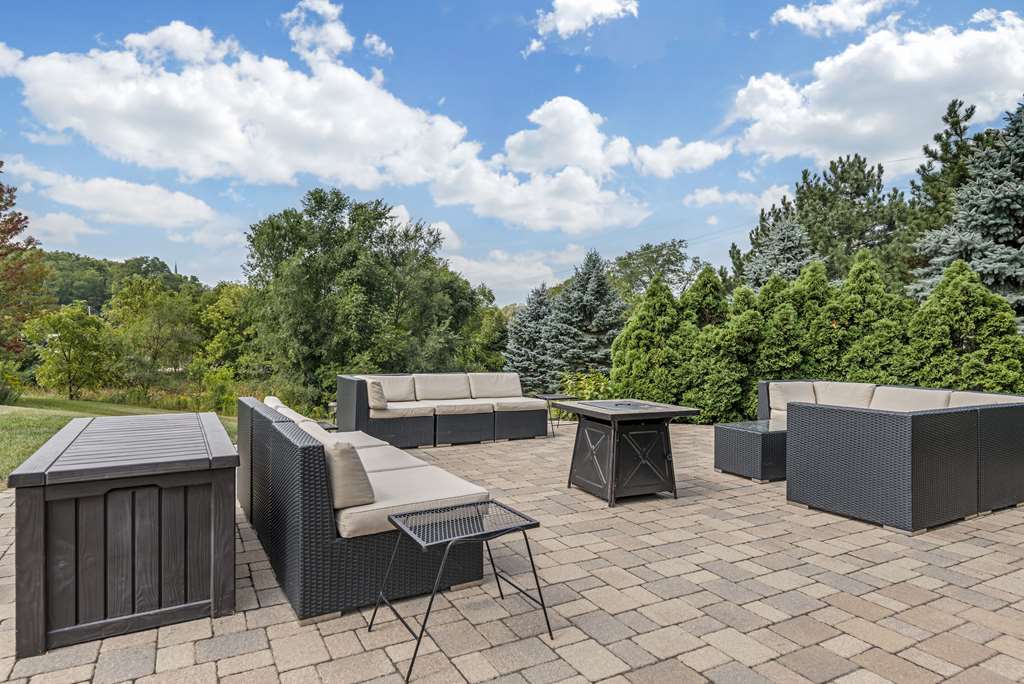Comfort Suites Lake Geneva East - photo 22