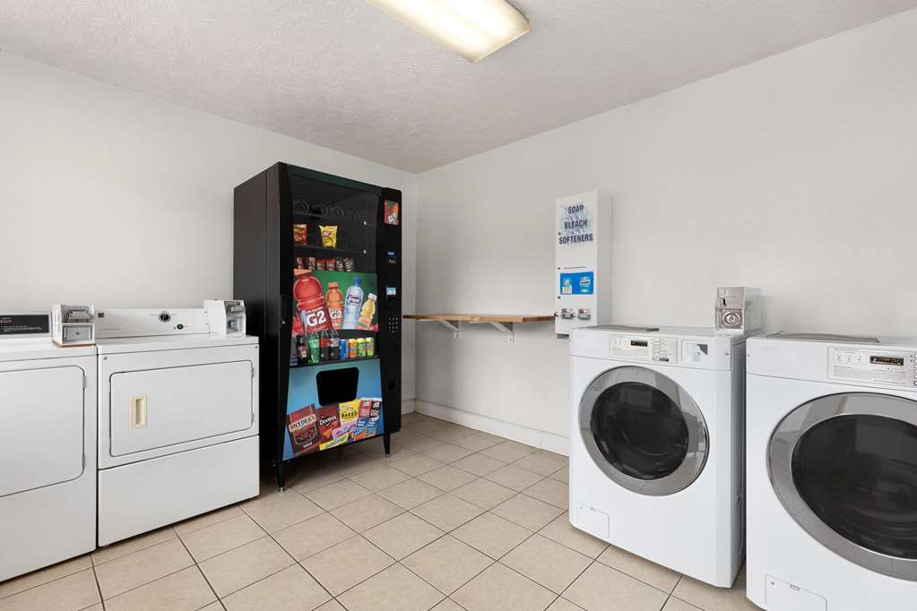 Super 8 by Wyndham Whites Creek Nashville NW Area - photo 32