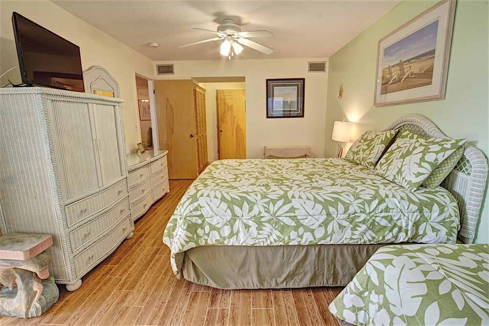 Hibiscus Resort C 2 Bedroom Condo by MCM - photo 4