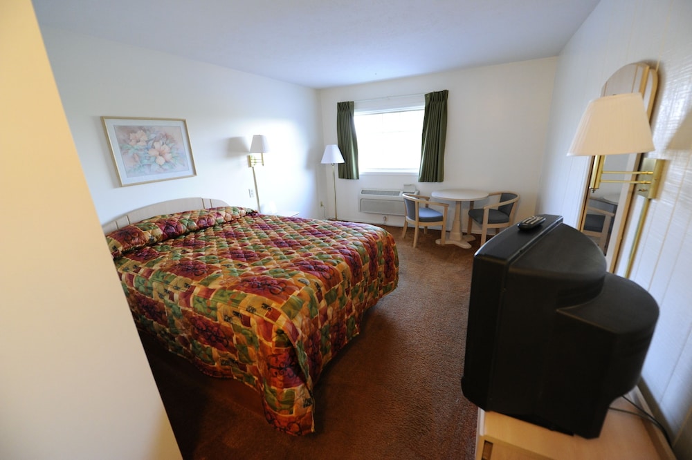 Heritage Inn - photo 7