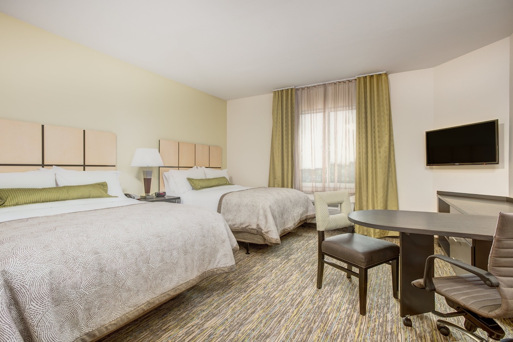 Candlewood Suites Cut Off by IHG - photo 18