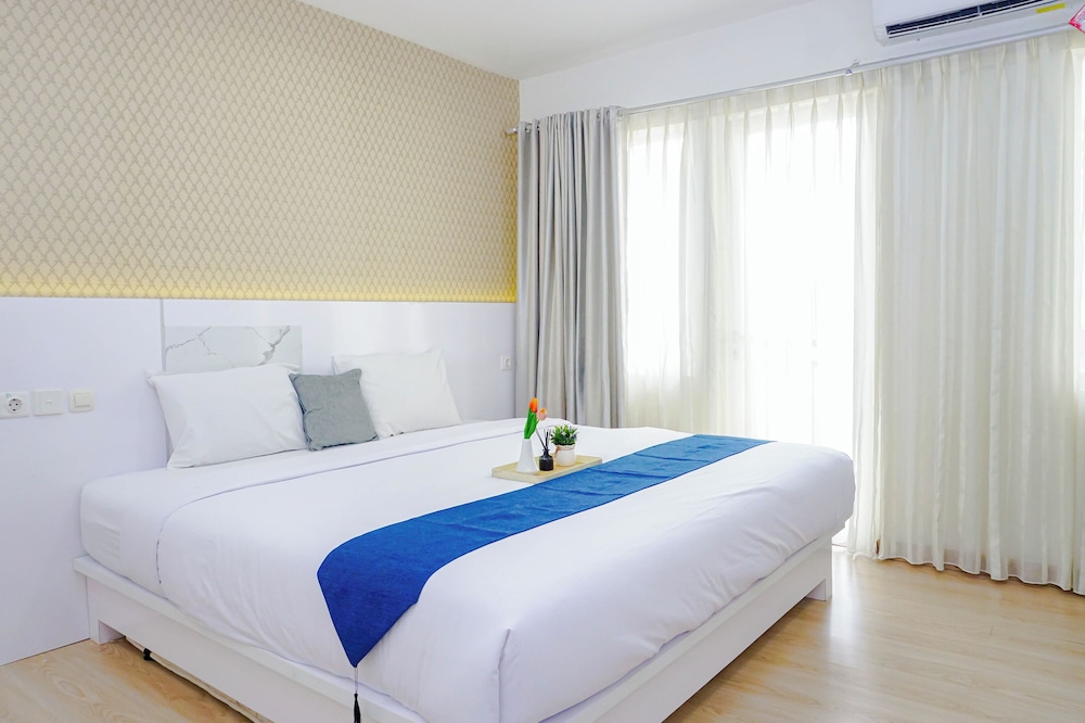 Nice Studio at Sentul Tower Apartment - last minute hotel in Unknown City