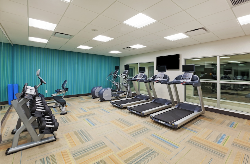 Holiday Inn Express & Suites Lenexa Overland Park Area by IHG - photo 33