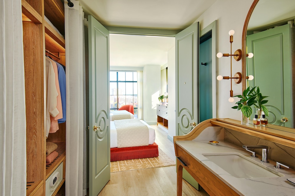 Virgin Hotels New Orleans - photo 17