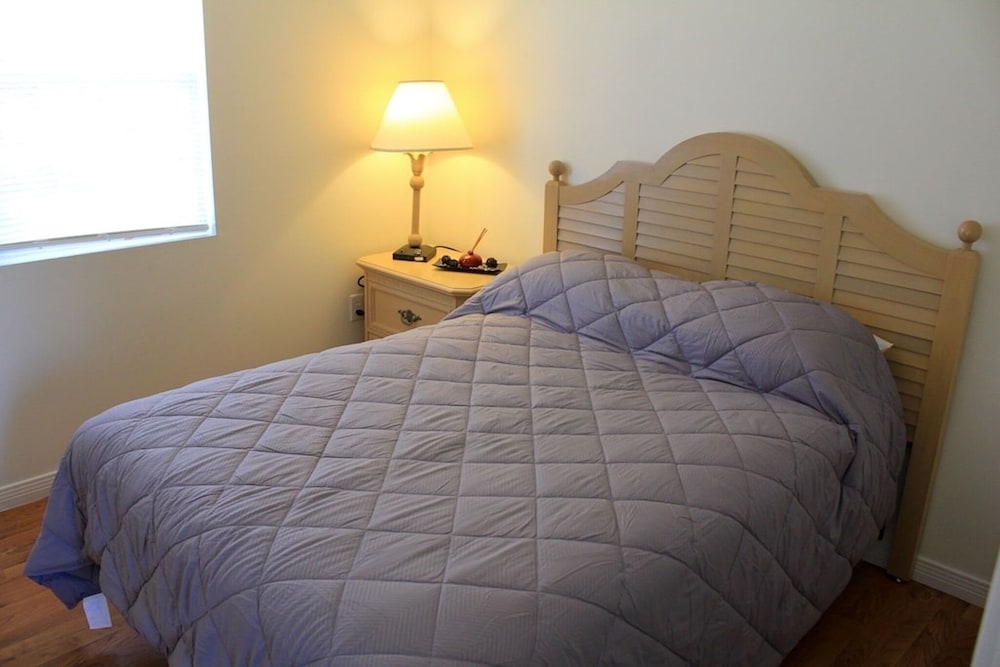 Carroll House Cottages - photo 9