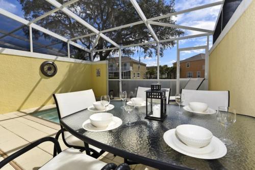 Beautiful 3 Bed Villa 10 Minutes From Disney 17440 Serenity Resort townhouse - photo 17