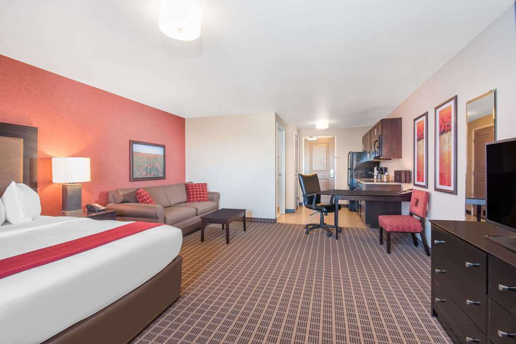 Hawthorn Extended Stay by Wyndham Dickinson - photo 20