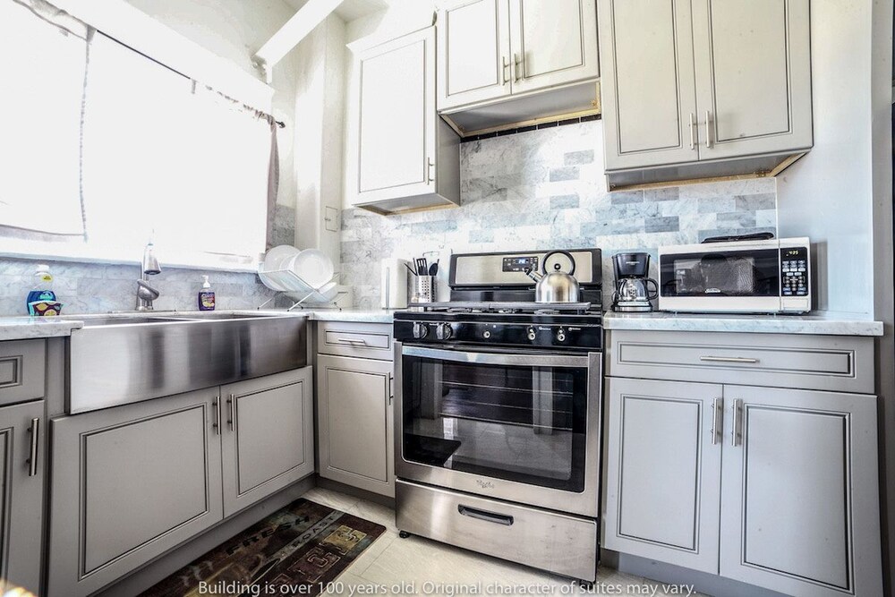 Ellison Suites - photo 47