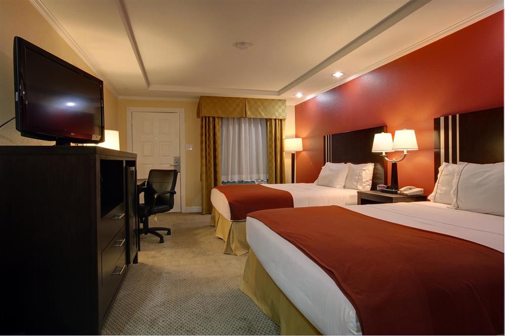 Americas Best Value Inn Angleton - photo 12