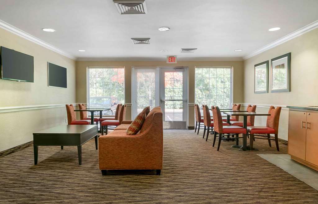 Extended Stay America Suites Detroit Novi Orchard Hill Place - photo 6