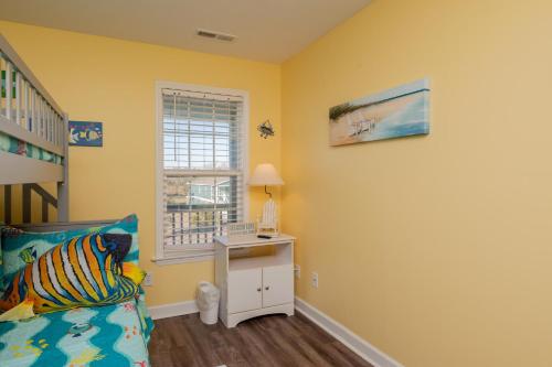 Sherrys Paradise by Oak Island Accommodations - photo 30