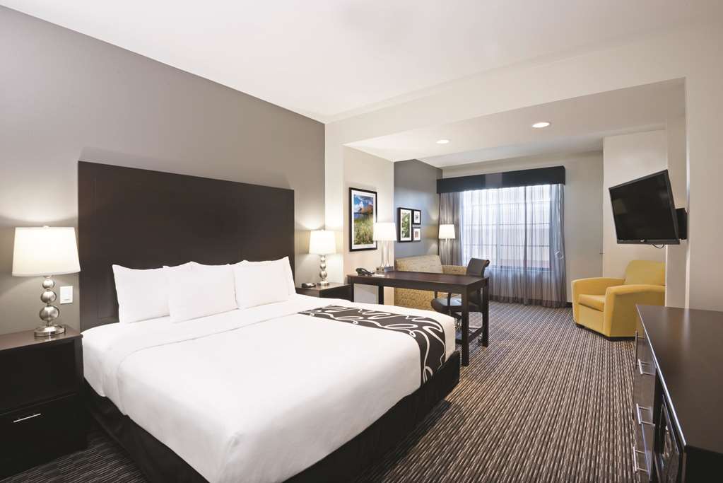 La Quinta Inn & Suites by Wyndham Billings - photo 19