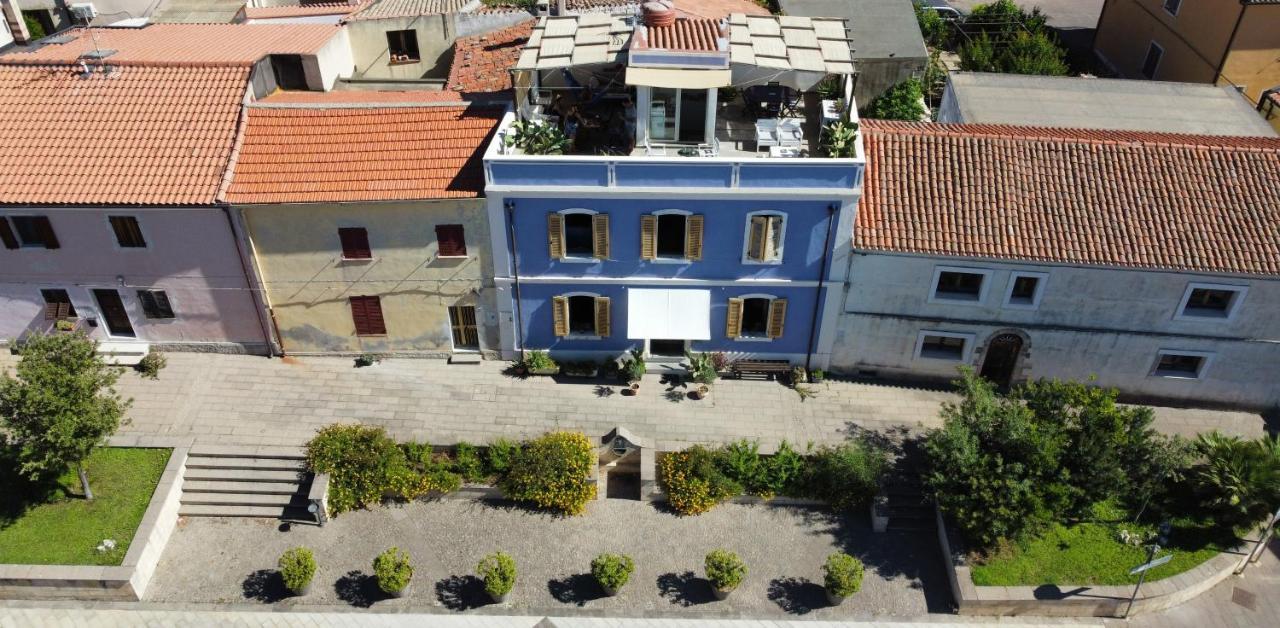 Brancadoria B&B — 4-Star Luxury Hotel in Monteleone Rocca Doria, Italy