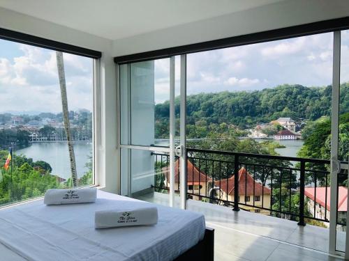 The Glen Kandy — 4-Star Luxury Hotel in Kandy, Sri Lanka