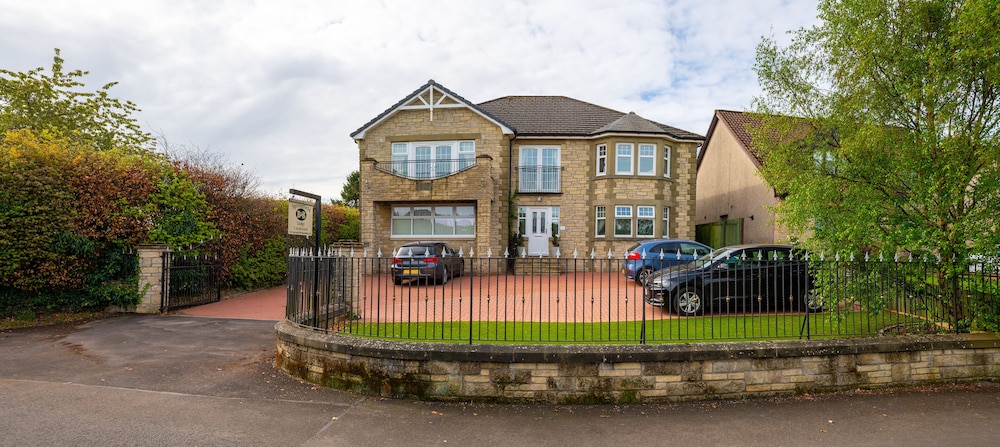 Springfield Lodge B&B — 4-Star Luxury Hotel in Stirling, United Kingdom