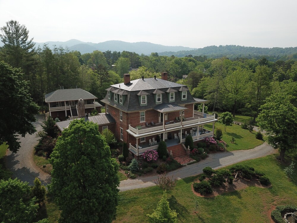 The Reynolds Mansion - photo 48