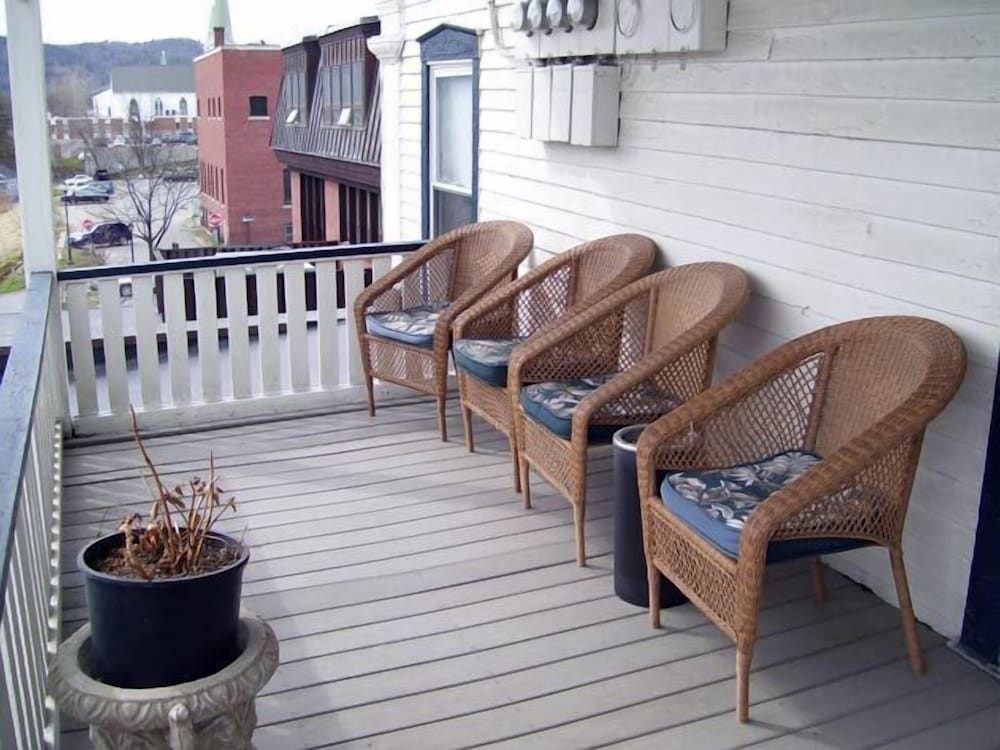 Thayers Inn - photo 22