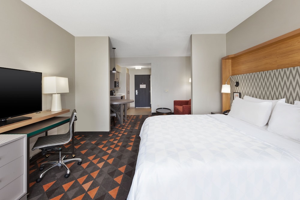 Holiday Inn Grand Rapids South by IHG - photo 13