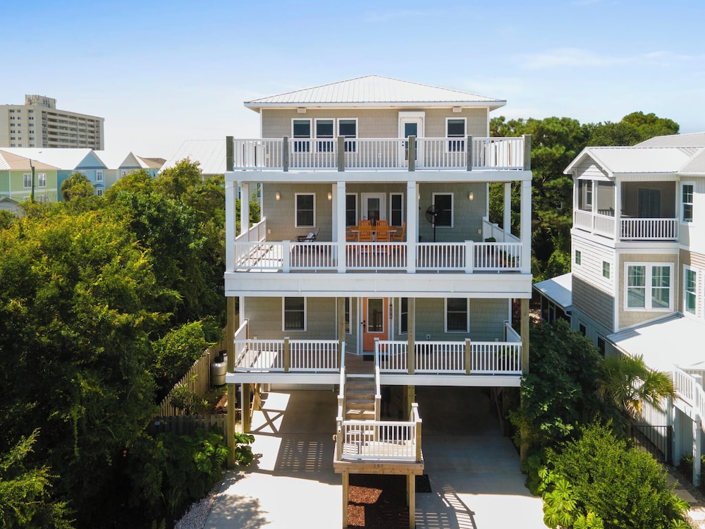 Beaches Be Crazy — Carolina Beach — photo 4