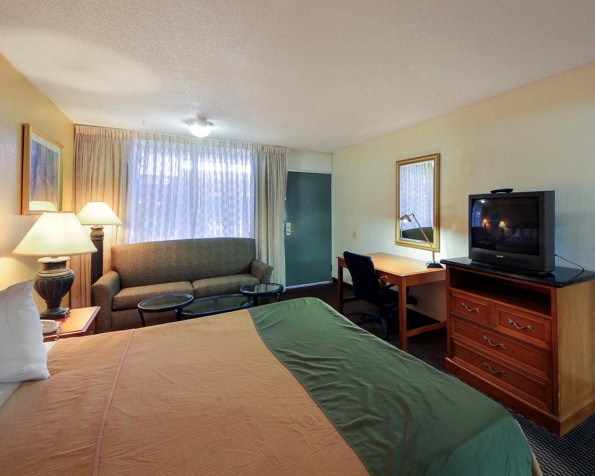 Quality Inn Shawnee - photo 28