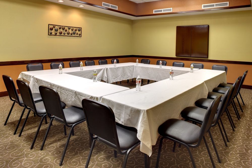 Orangewood Suites Hotel - photo 8