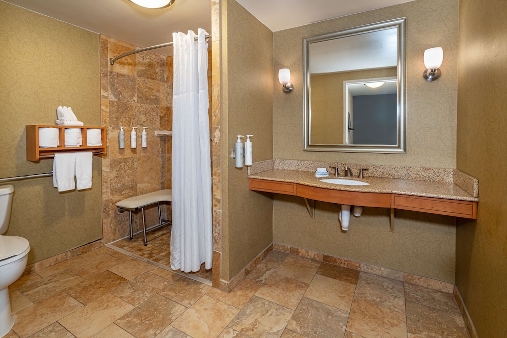 Hampton Inn & Suites Nashville Vanderbilt Elliston Place - photo 23