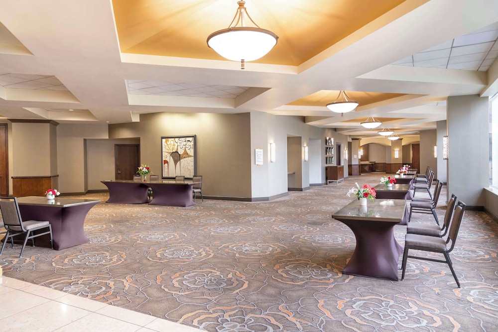 Hilton Orange County Costa Mesa - photo 85