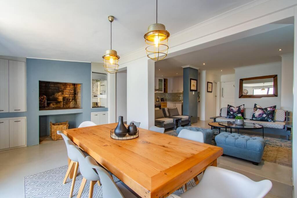 Chic Cozy Modern Secure and Centrally Located - last minute hotel in Cape Town