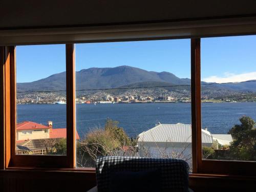 Bellerive Bluff Magic A Tranquil Panoramic Escape — Bellerive — photo 4
