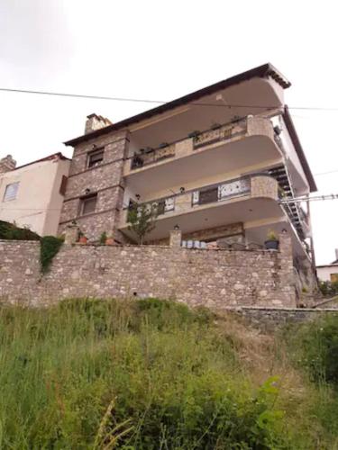 Villa Maria — 4-Star Luxury Hotel in Grevena, Greece