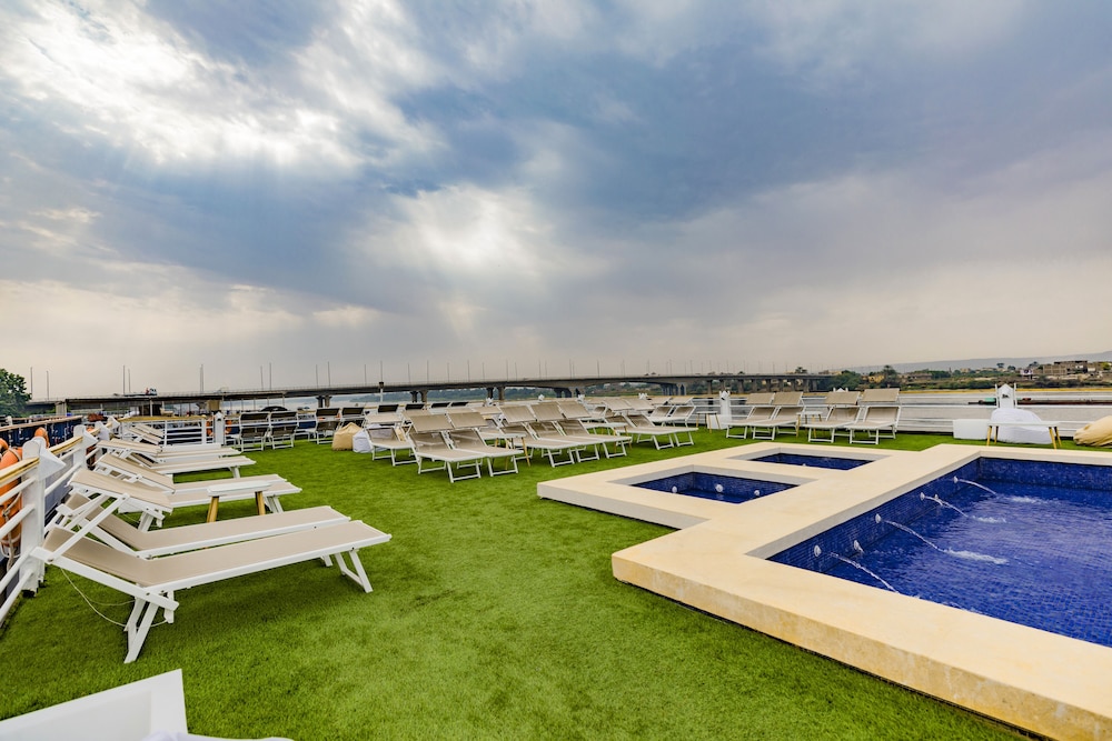 Semiramis I Every Thursday From Luxor Every Monday From Aswan