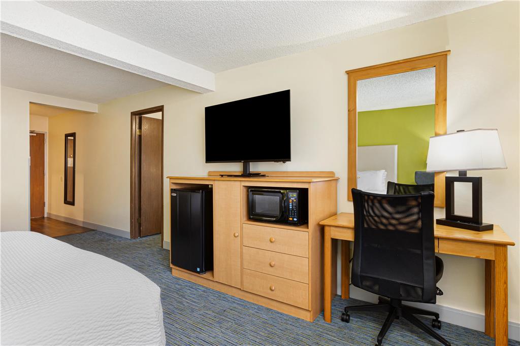 Best Western Hi desert Inn - photo 26