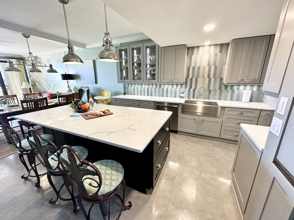 Navarre Towers By Dale E. Peterson Vacations in Navarre, United States