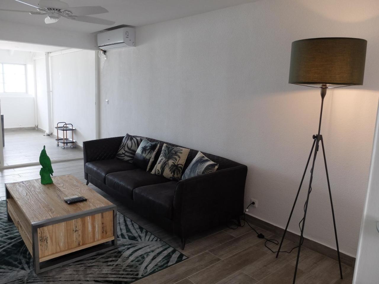 Appartement de Charme Marina Royale Marigot — 4-Star Luxury Hotel in Marigot, Saint Martin