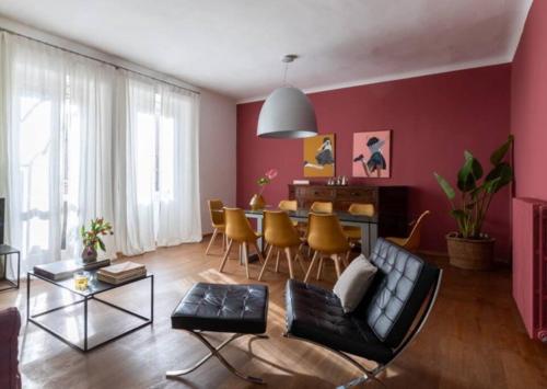 Arco della Pace Charm Apartment — 4-Star Luxury Hotel in Milan, Italy