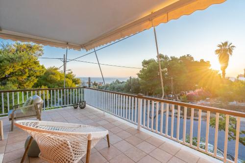 Villa Antiope Saronida — 4-Star Luxury Hotel in Saronida, Greece