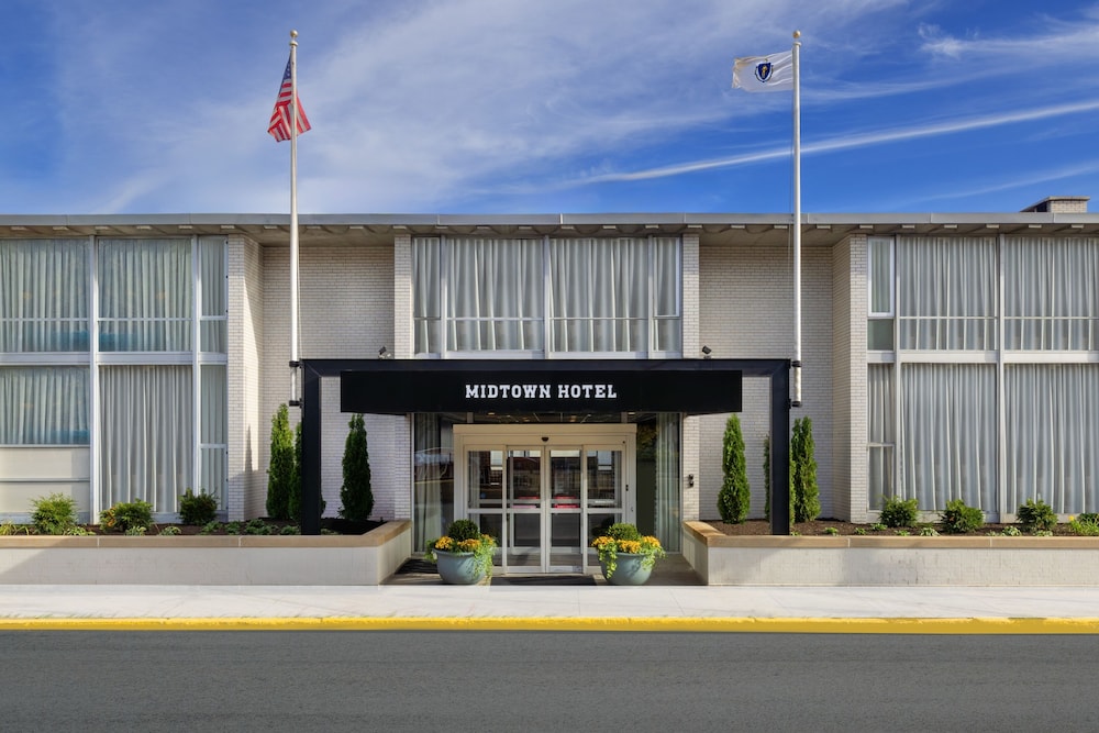 The Midtown Hotel - featured photo
