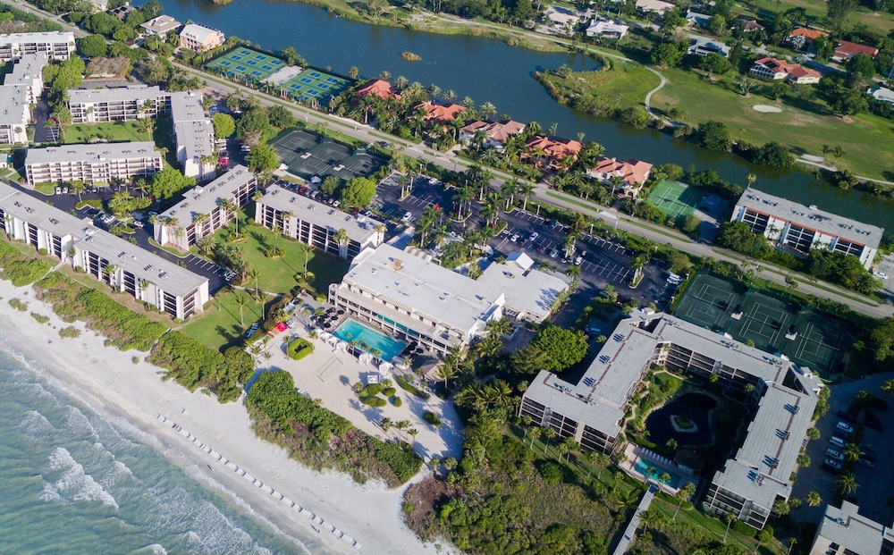 Sundial Beach Resort & Spa - photo 7