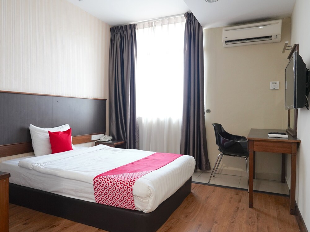 Oyo 43987 Season Inn in Bintulu, Malaysia