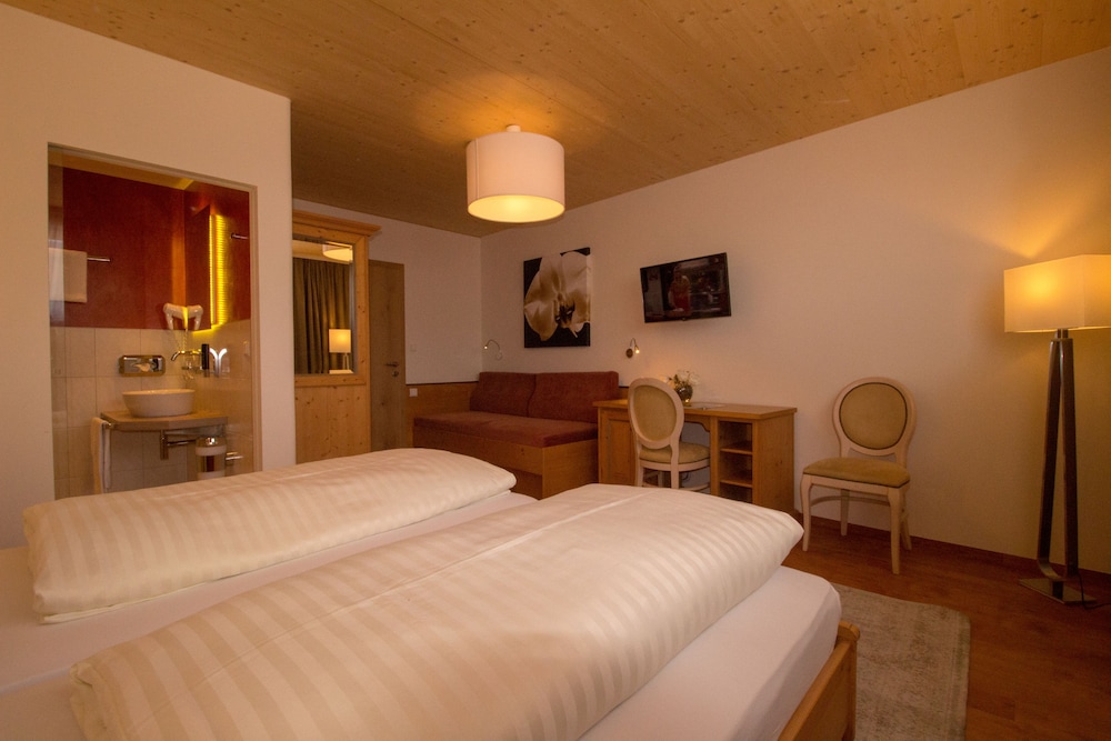 Hotel Munde — Telfs