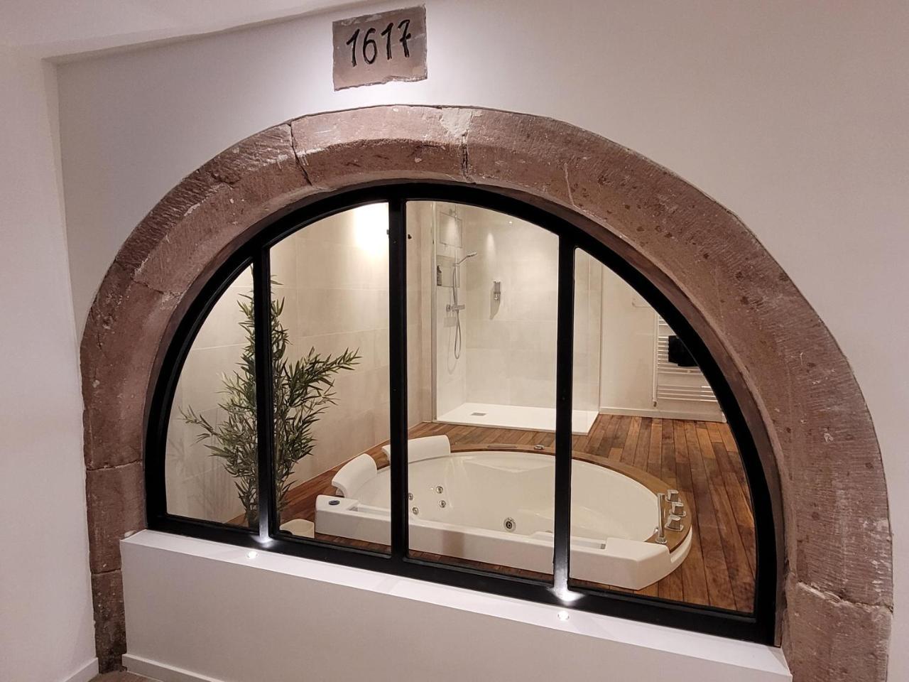 Jacuzzi Des Tanneurs — hotel in Ribeauville
