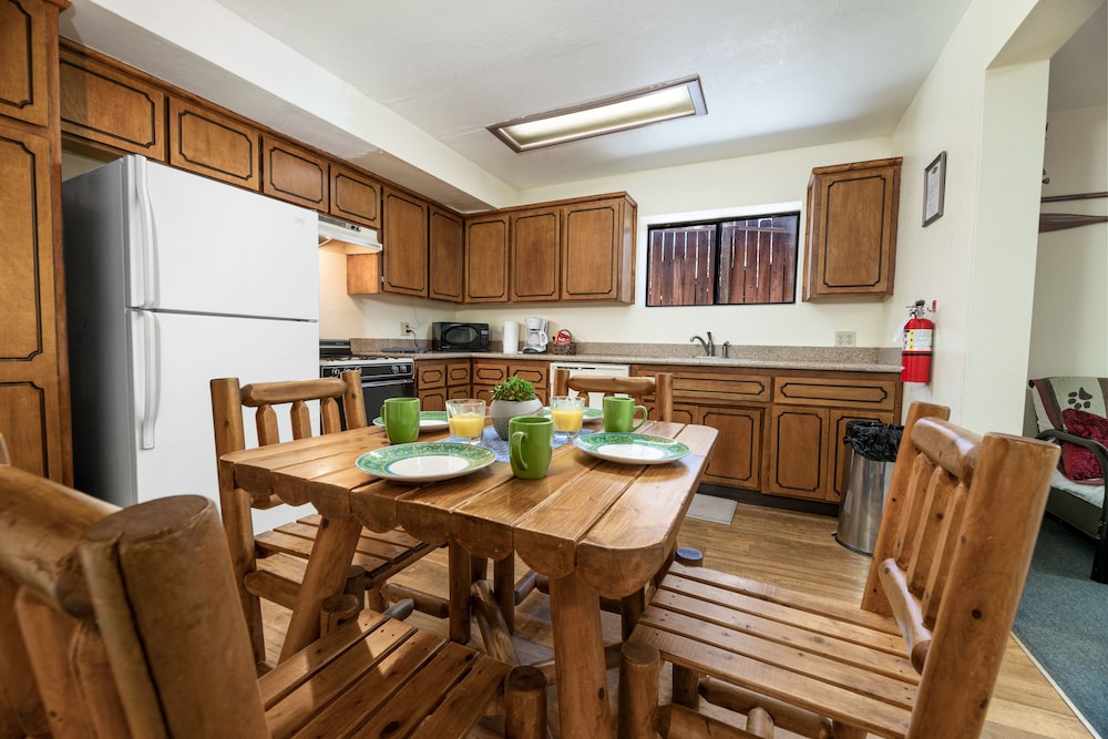 Big Bear Lakefront Lodge - photo 58