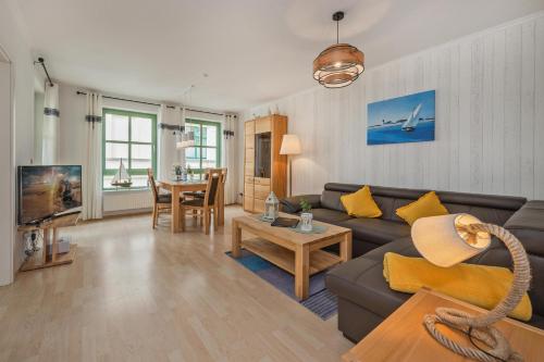 Villa Goethe 03 — 4-Star Luxury Hotel in Seebad Bansin, Germany